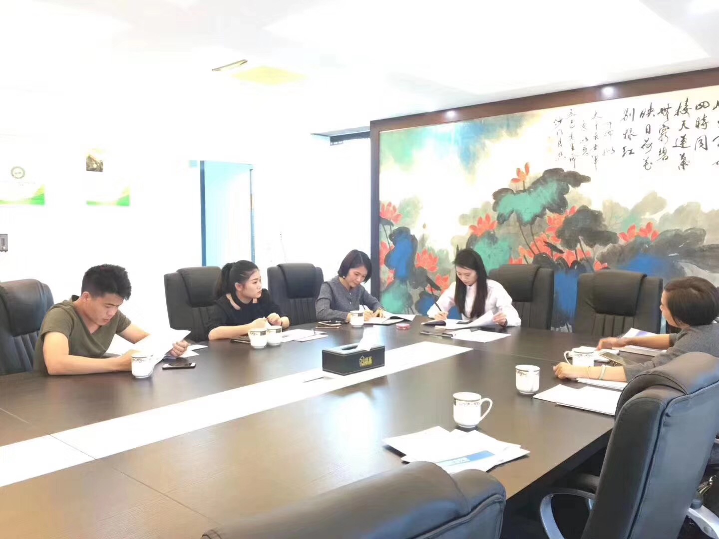 热烈祝贺谭总团队签约创绿家深圳市区级代理！